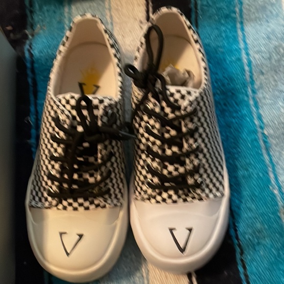 Volatile Shoewear Sz 8 1/2 - Picture 4 of 10